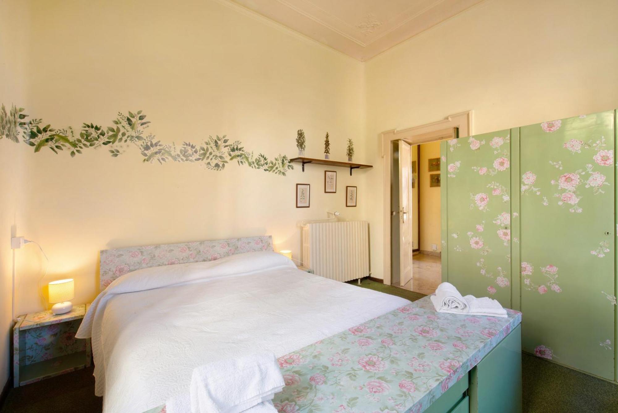 App Mughetto In Villa Marchello Brunate Exterior photo